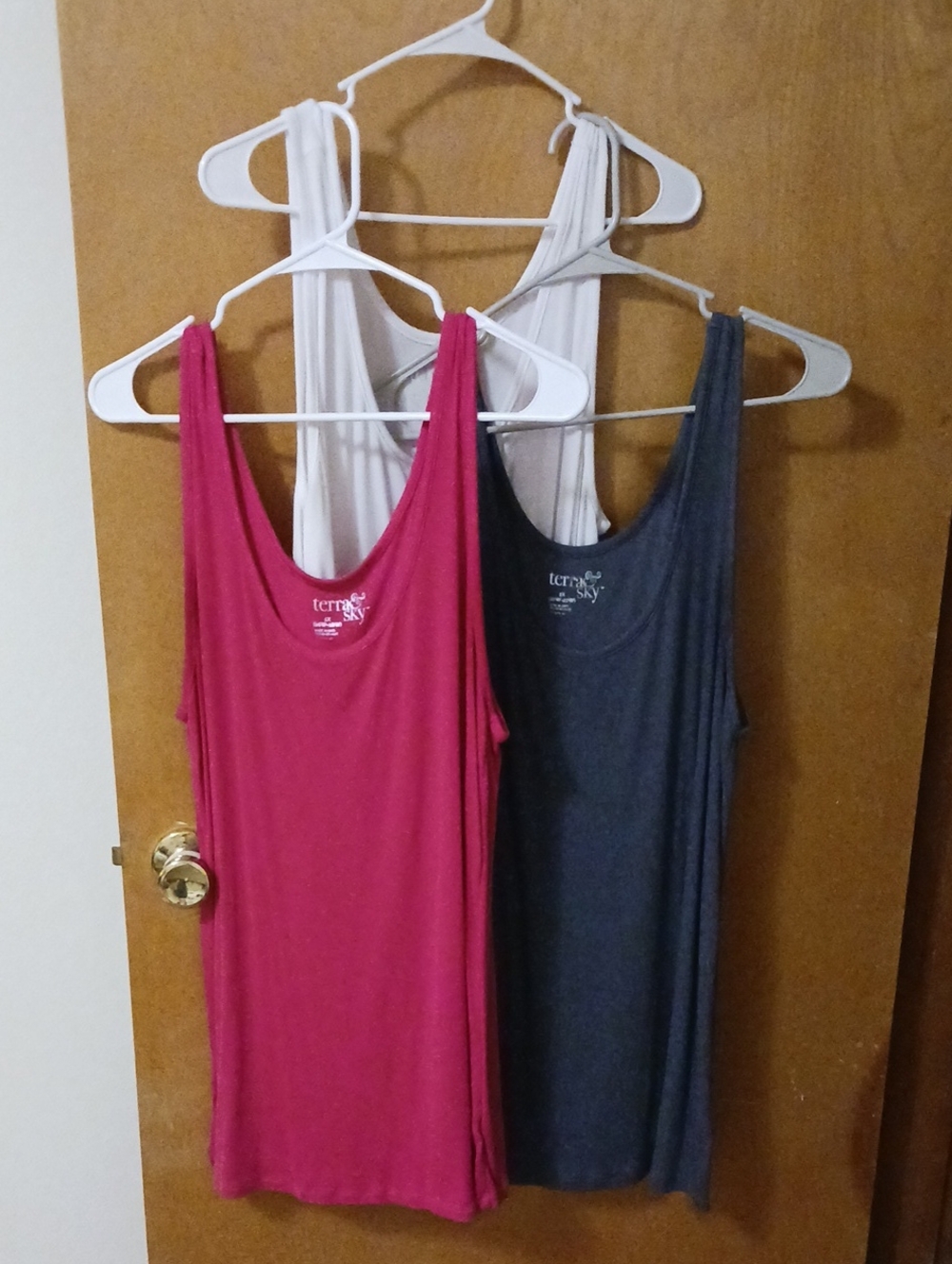 Terra & Sky 3-Pack Tank Tops in Pink, Charcoal, and White
